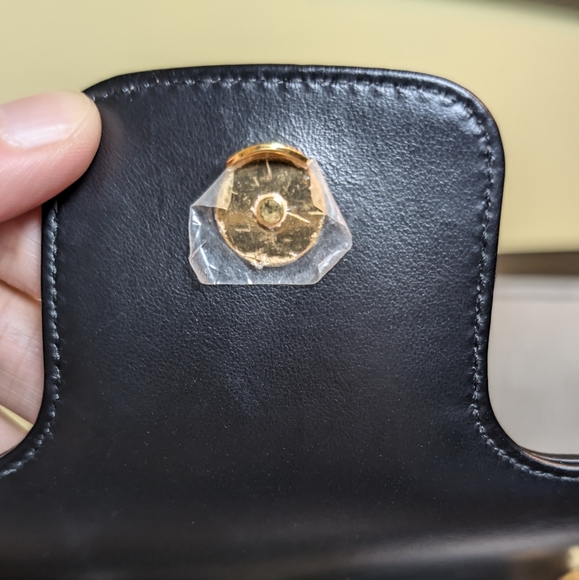 🚨 SOLD 🚨 Off Parada saffiano EUC - Picture 11 of 13